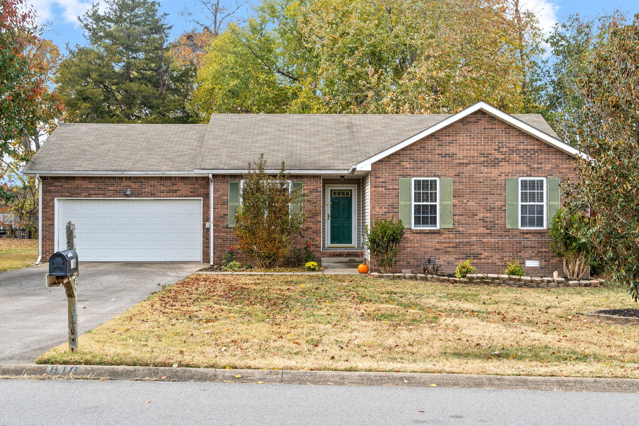 816 Buckhorn Drive Clarksville TN 37043