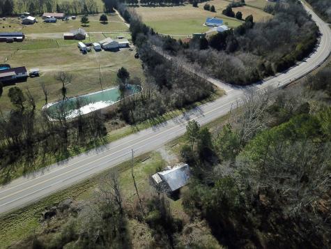 1524 Highway 50 Centerville TN 37033