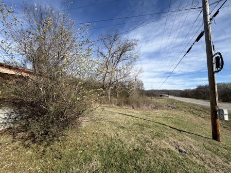 1524 Highway 50 Centerville TN 37033