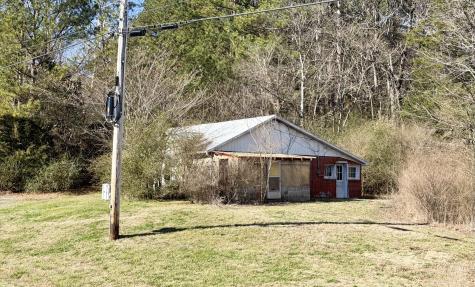 1524 Highway 50 Centerville TN 37033