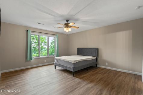 11120 Crown Point Drive Knoxville TN 37934