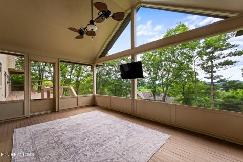 11120 Crown Point Drive Knoxville TN 37934