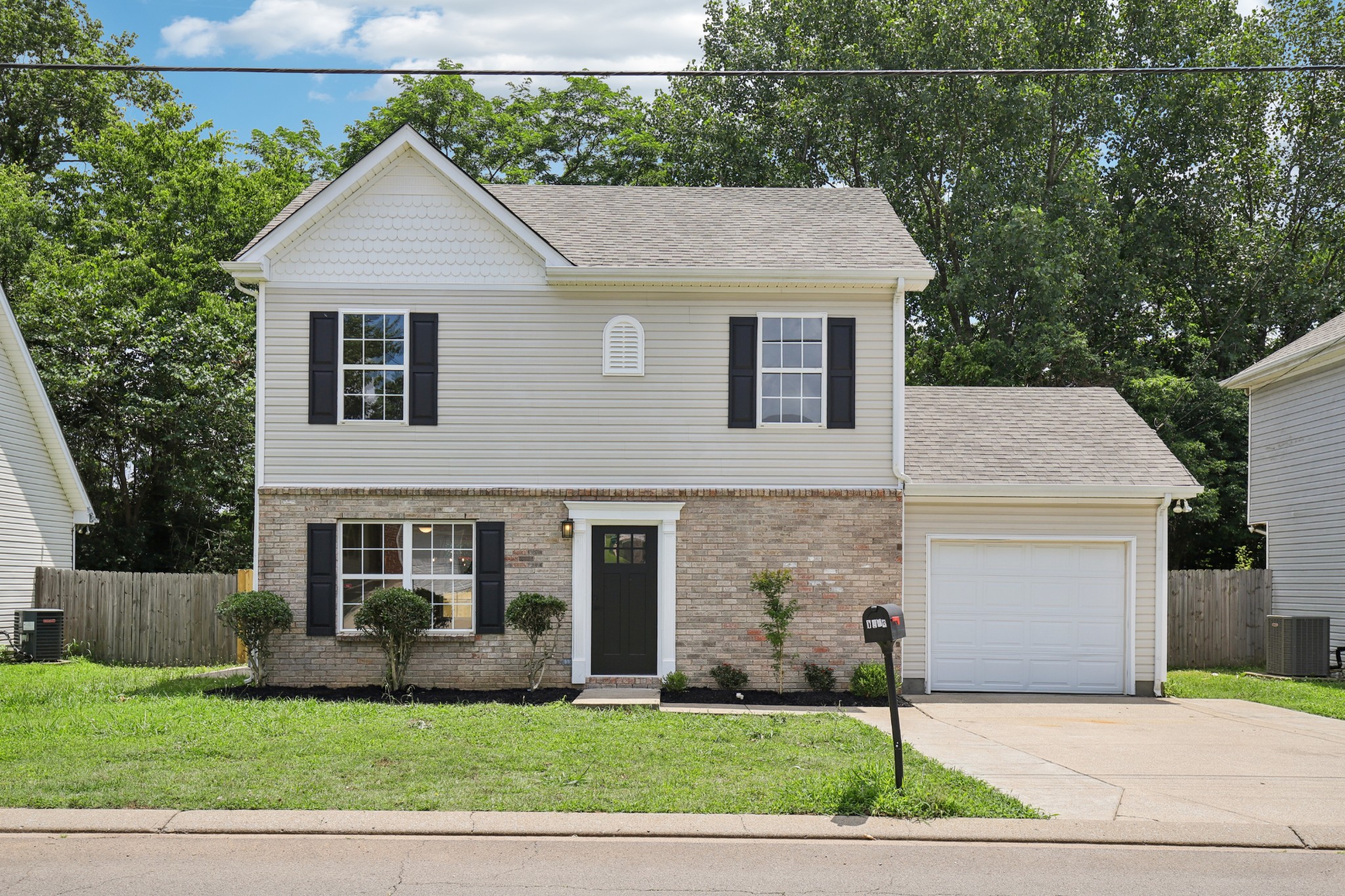 1033 Tom Hailey Boulevard La Vergne TN 37086