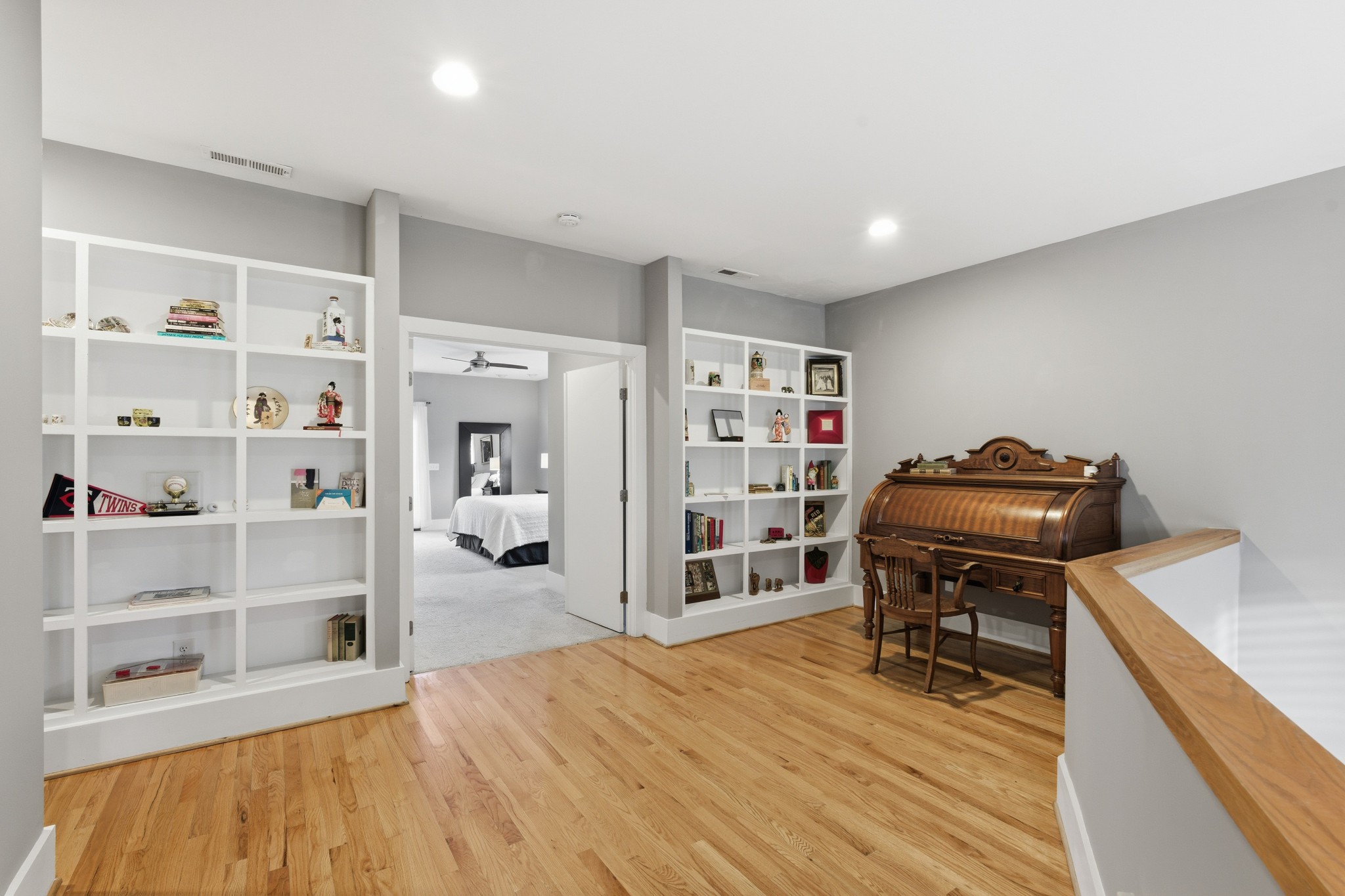 2102A Sharondale Drive Nashville TN 37215