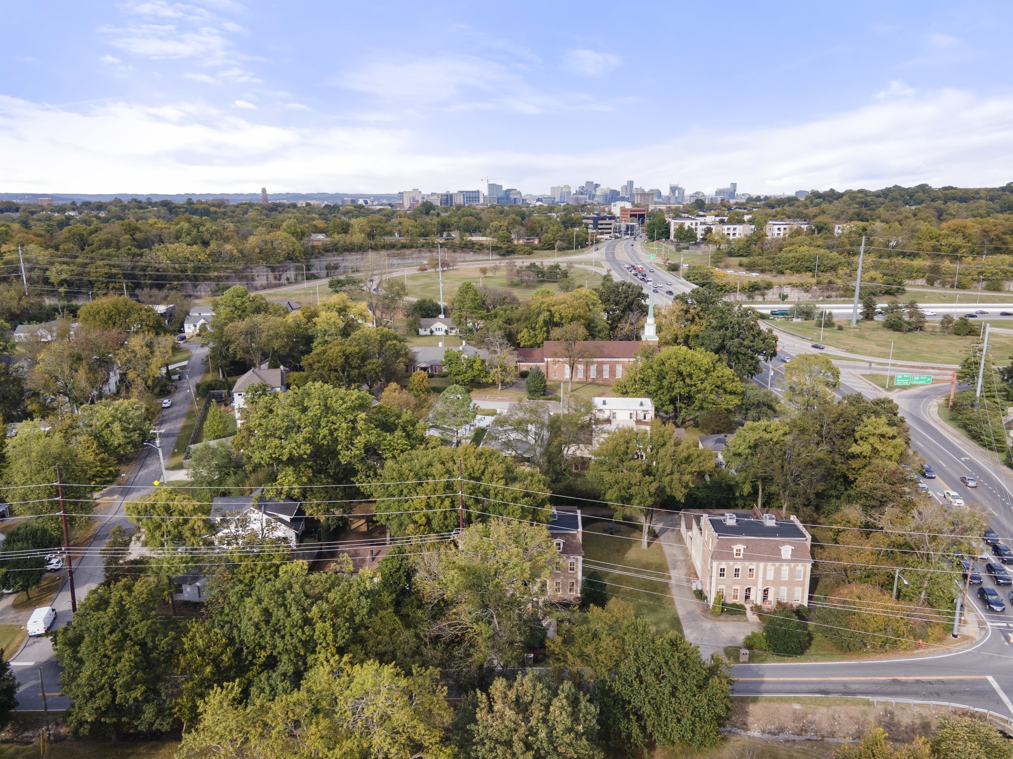 2102A Sharondale Drive Nashville TN 37215