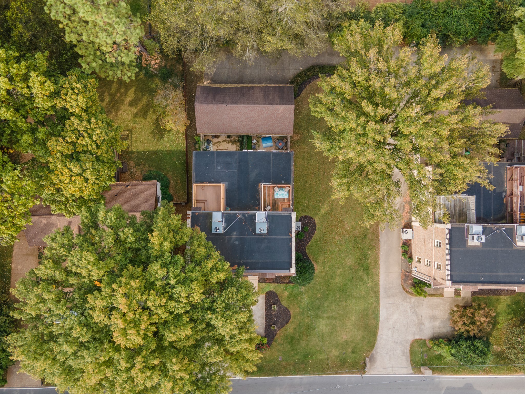 2102A Sharondale Drive Nashville TN 37215