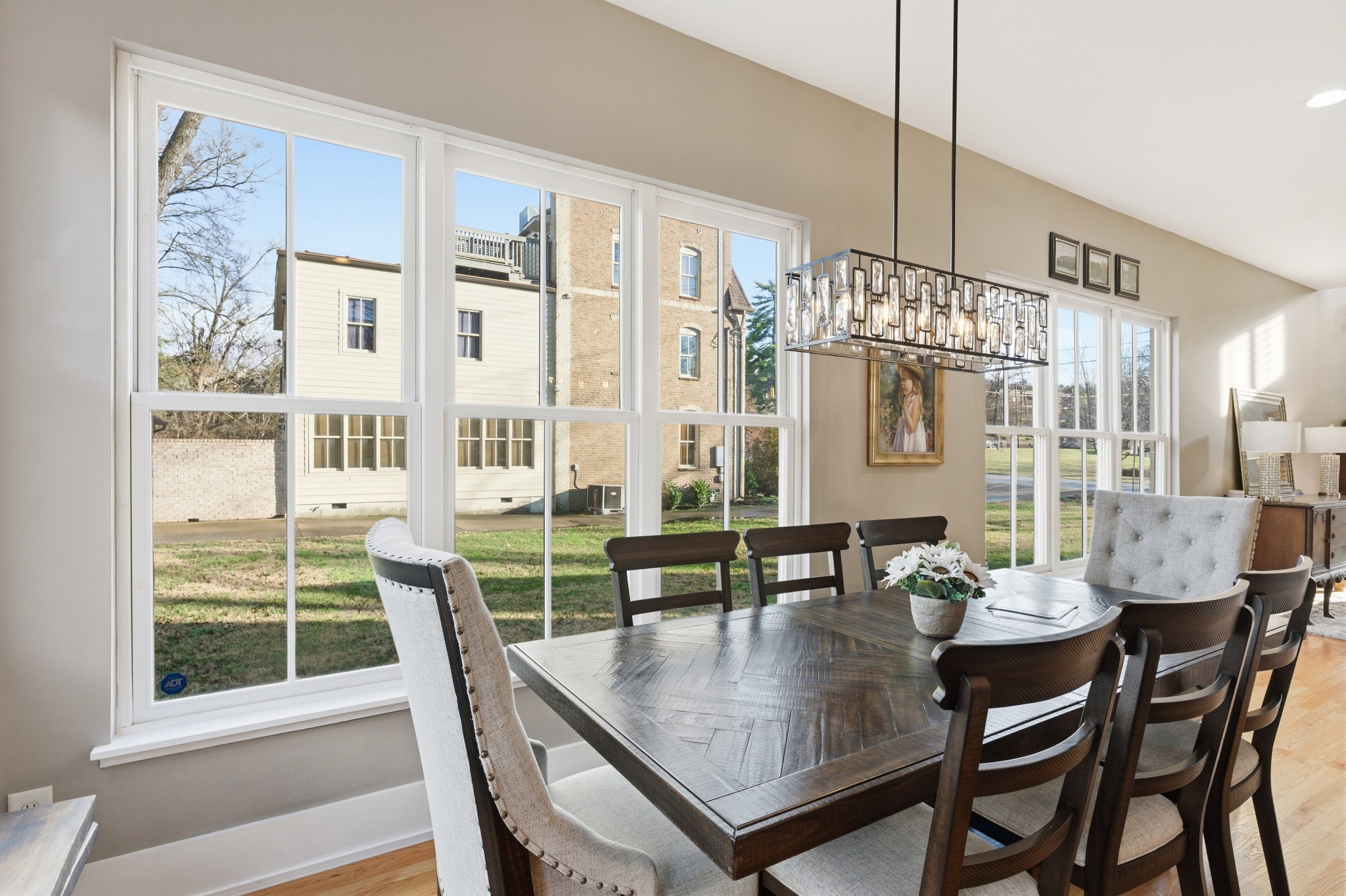 2102A Sharondale Drive Nashville TN 37215