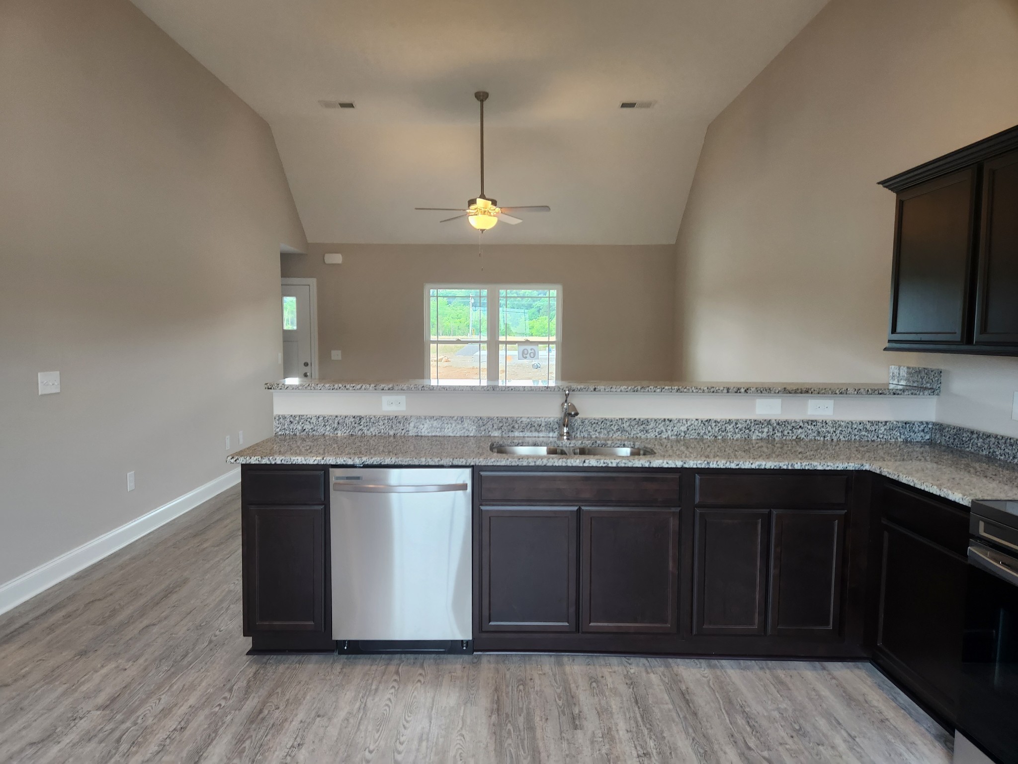 2911 Upstream Road Christiana TN 37037