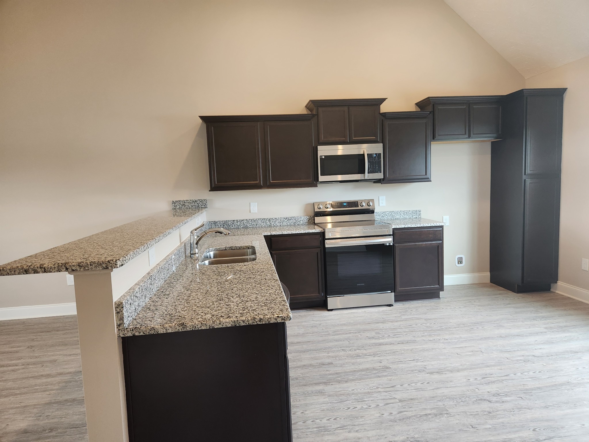 2911 Upstream Road Christiana TN 37037