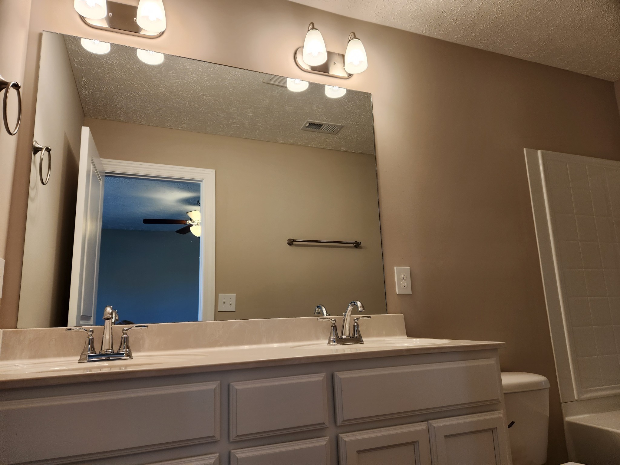 2911 Upstream Road Christiana TN 37037