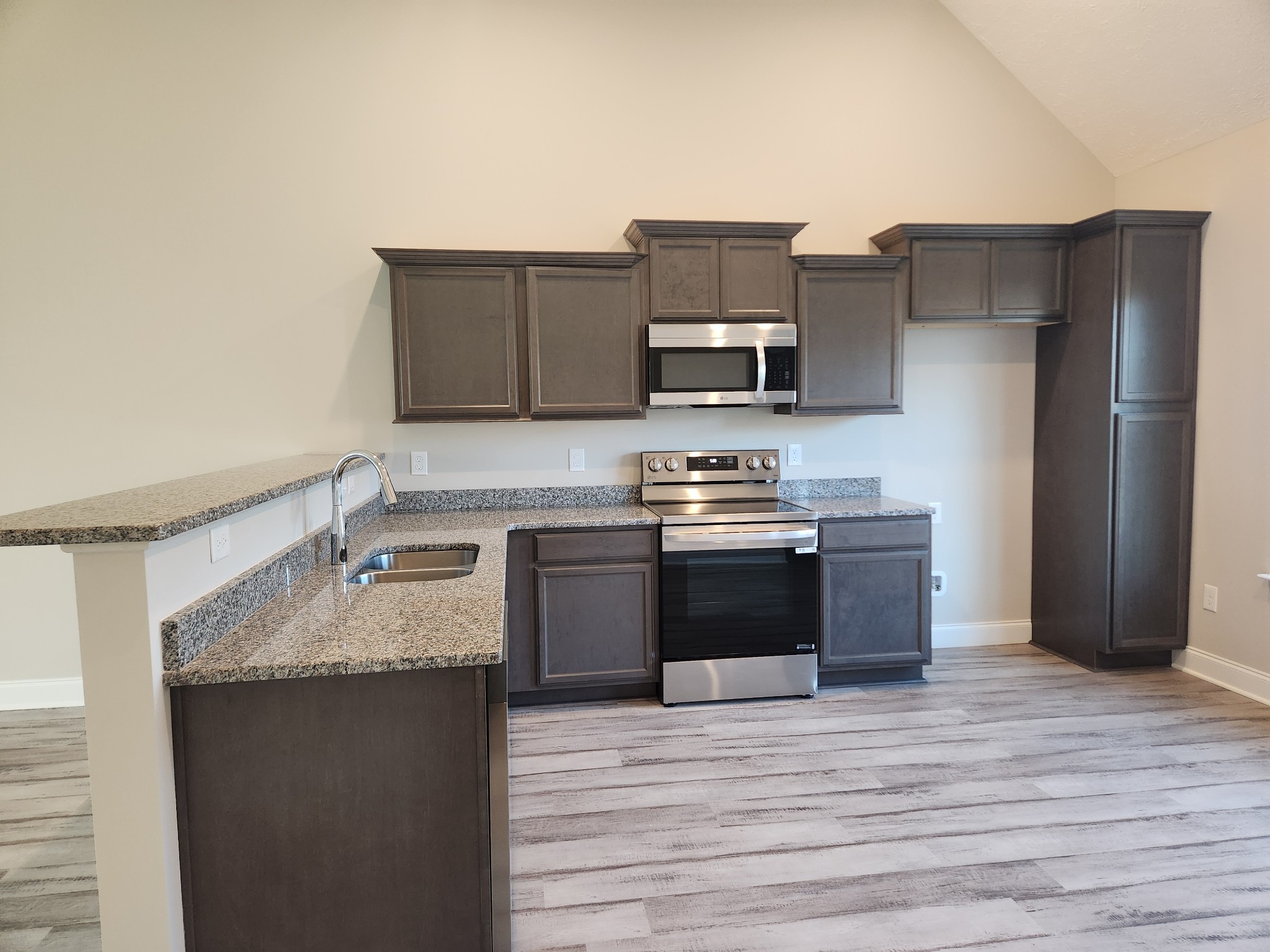 2911 Upstream Road Christiana TN 37037