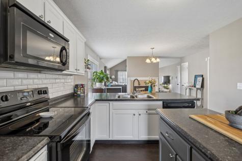 3788 Cindy Jo Dr, N Clarksville TN 37040