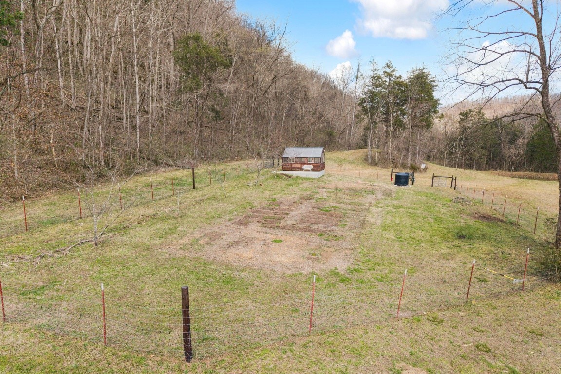 6496 Burt Burgen Road Bradyville TN 37026