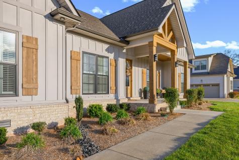 120 Sawyer Court Clarksville TN 37043
