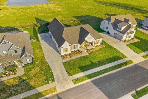 120 Sawyer Court Clarksville TN 37043