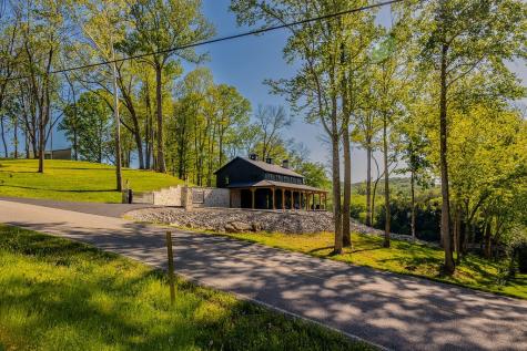 139 River Oaks Drive Sparta TN 38583