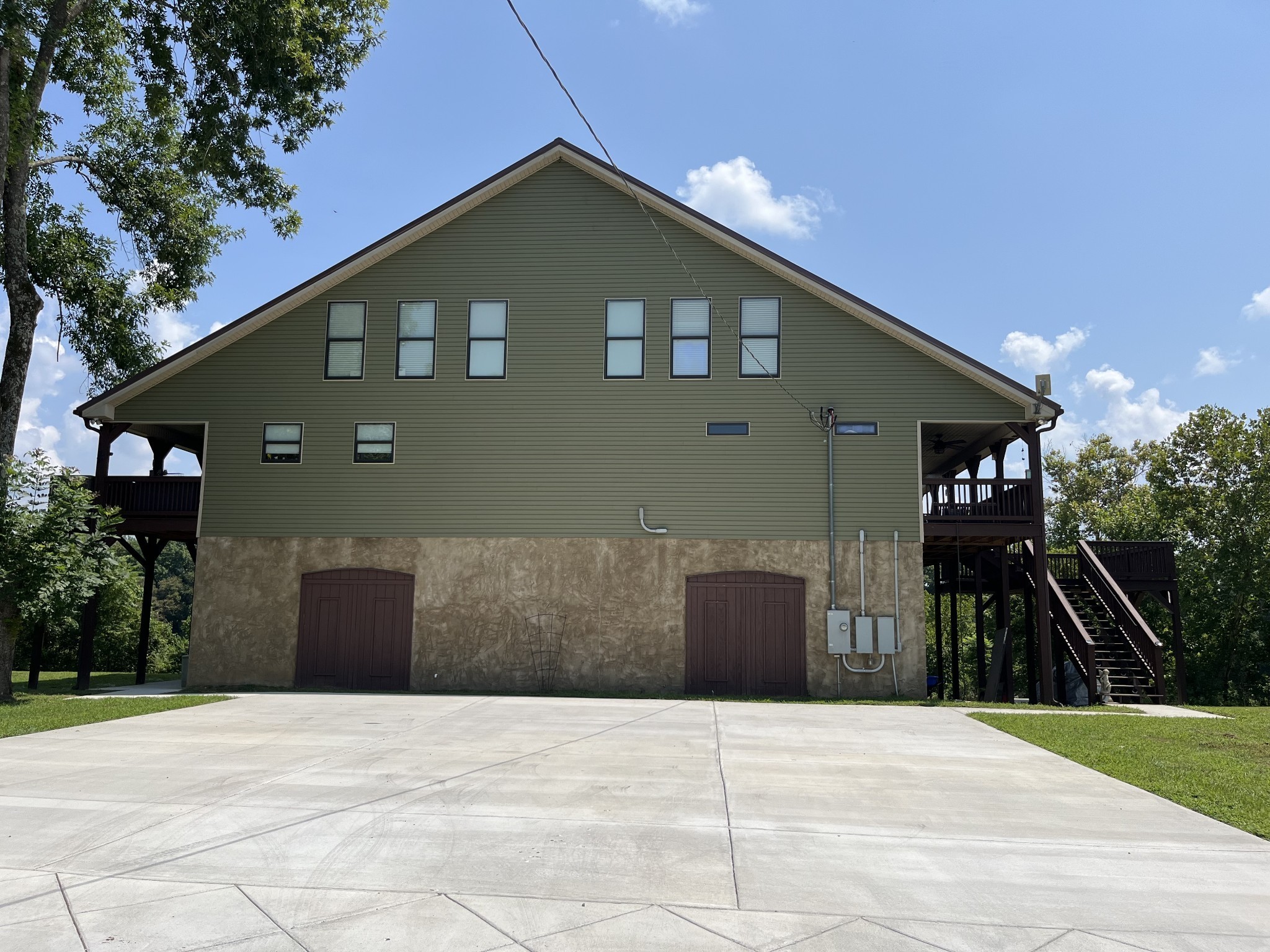 950 Sauger Drive Charlotte TN 37036