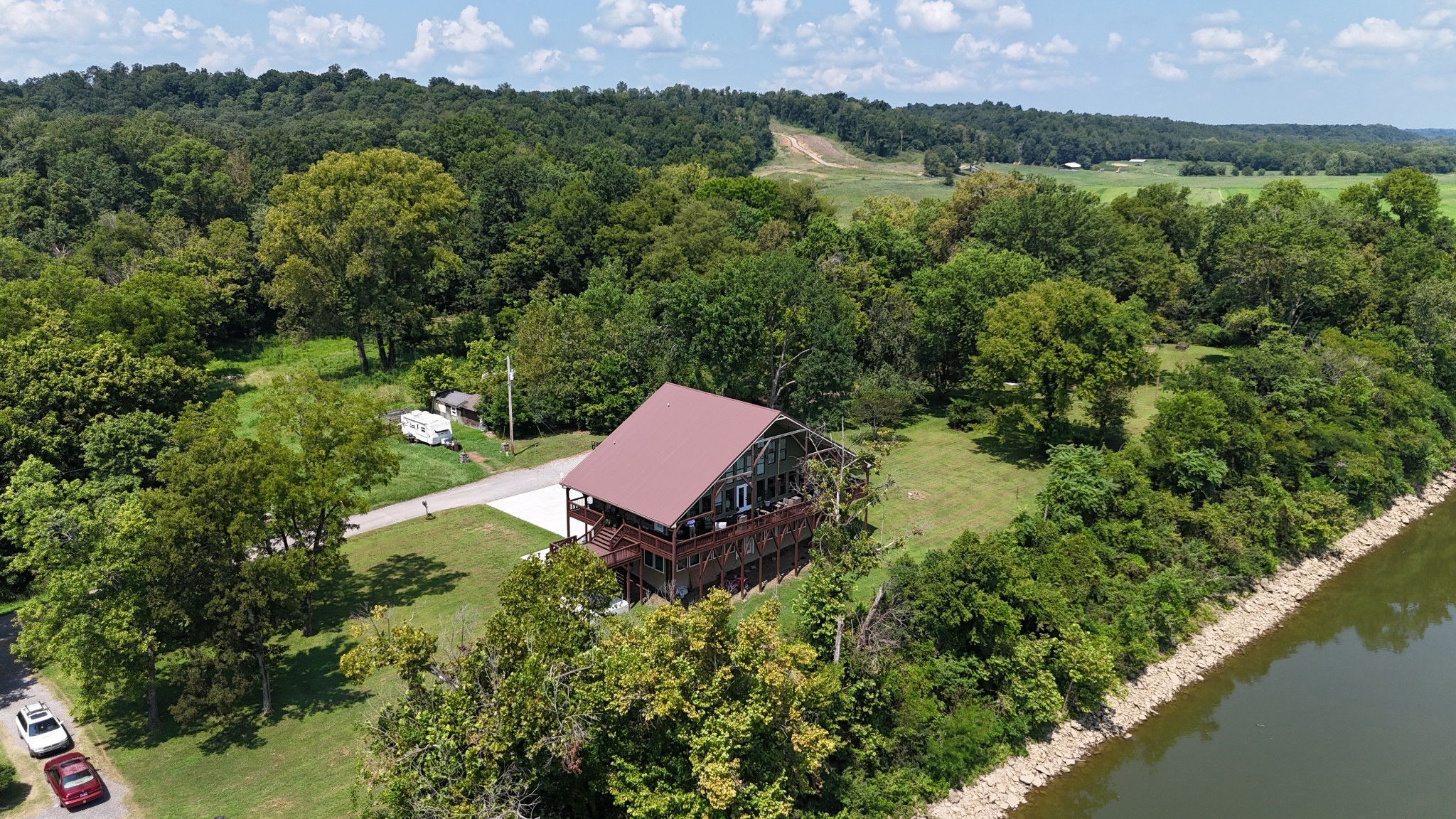 950 Sauger Drive Charlotte TN 37036