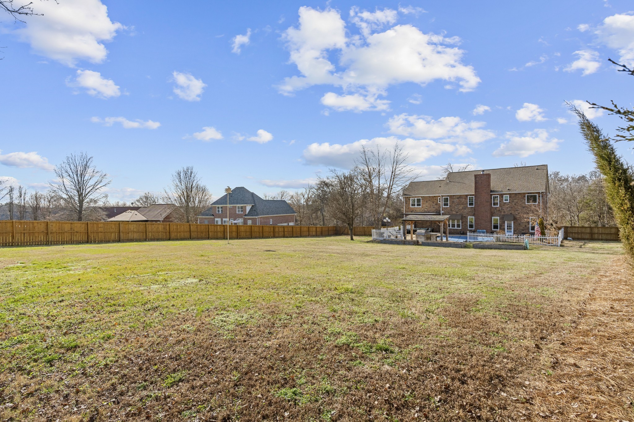 2003 Earl Pearce Circle Mount Juliet TN 37122