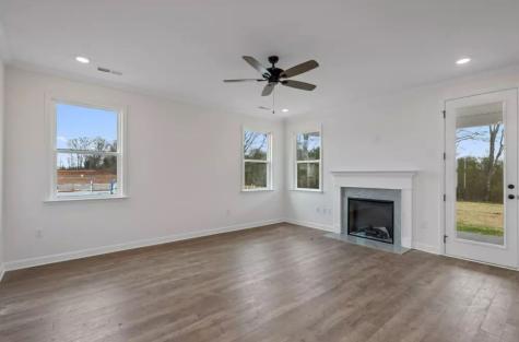 699 Conifer Drive Spring Hill TN 37174