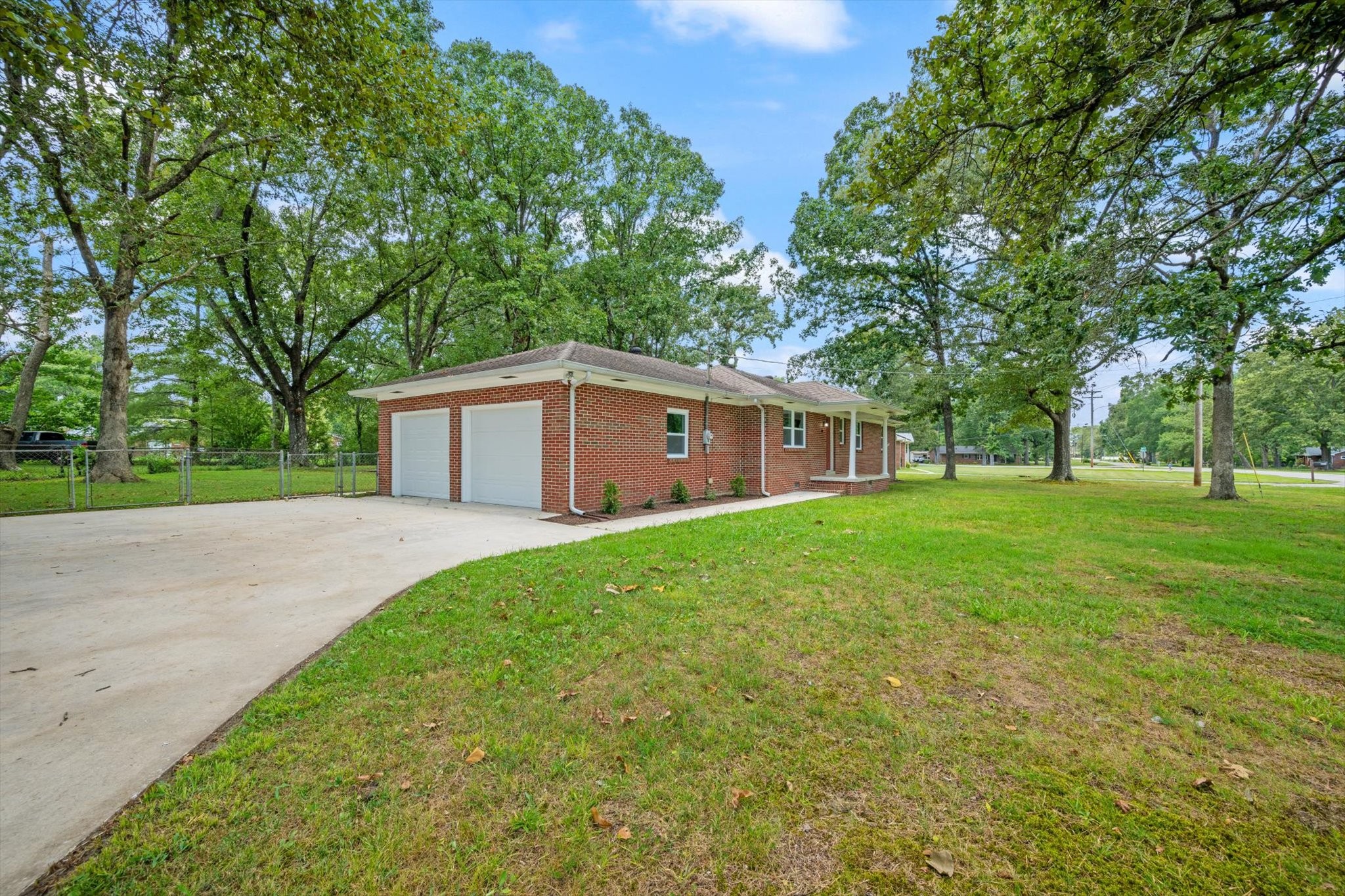 802 Lowry Street Manchester TN 37355