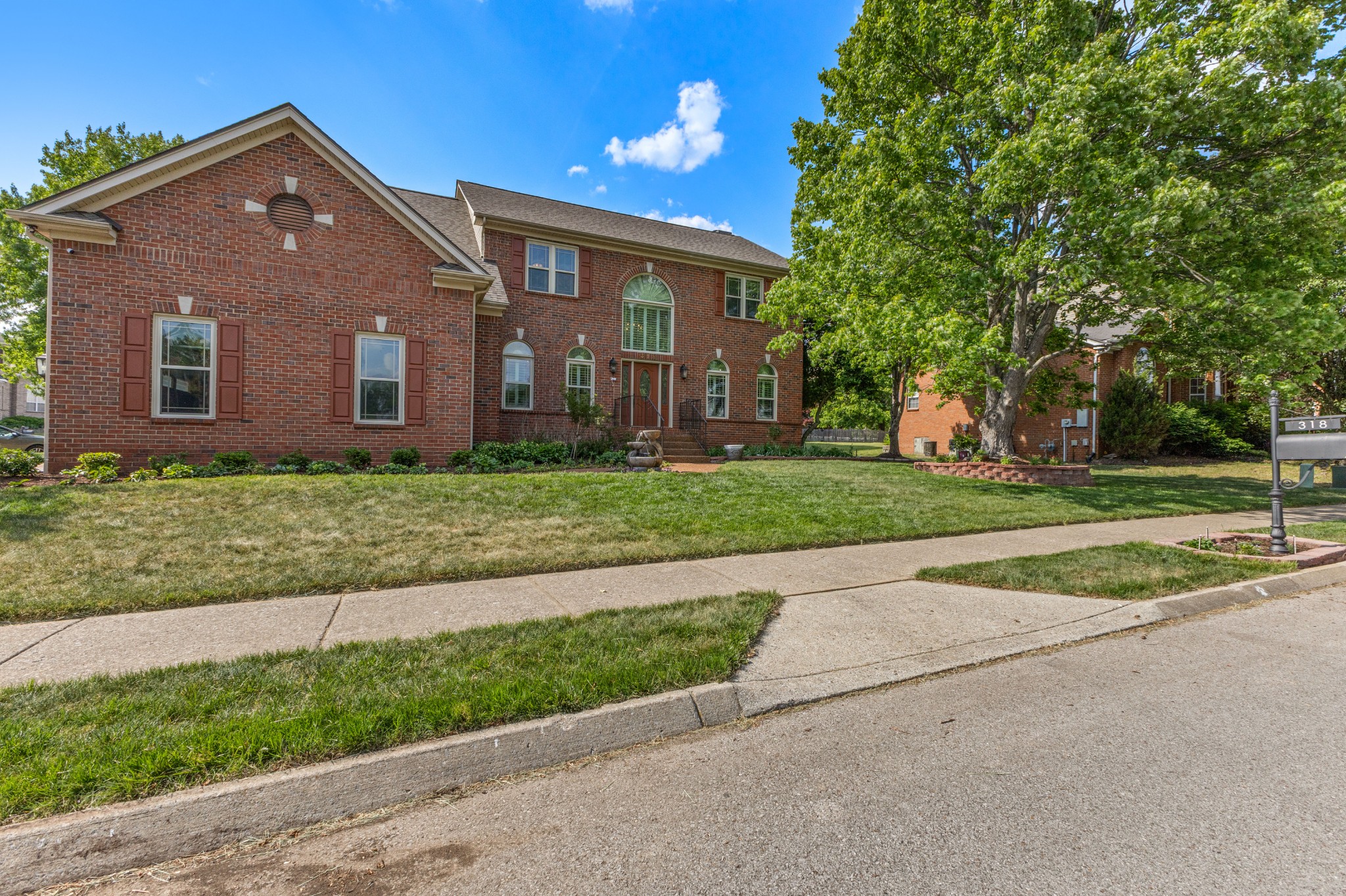 318 Logans Circle Franklin TN 37067
