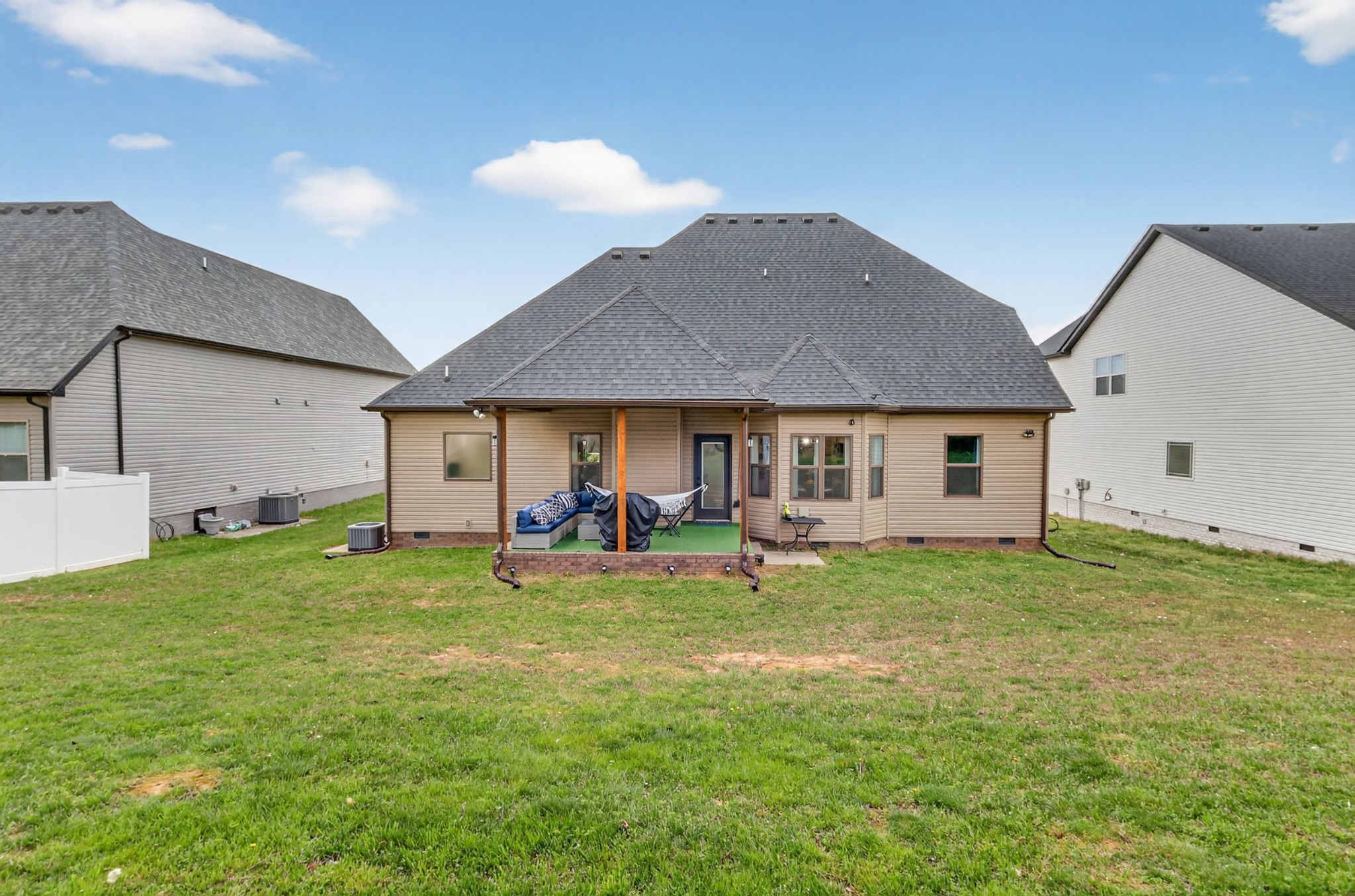 1401 Apple Blossom Road Clarksville TN 37042