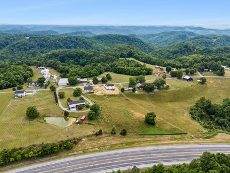 1930 Old Snow Hill Road Dowelltown TN 37059