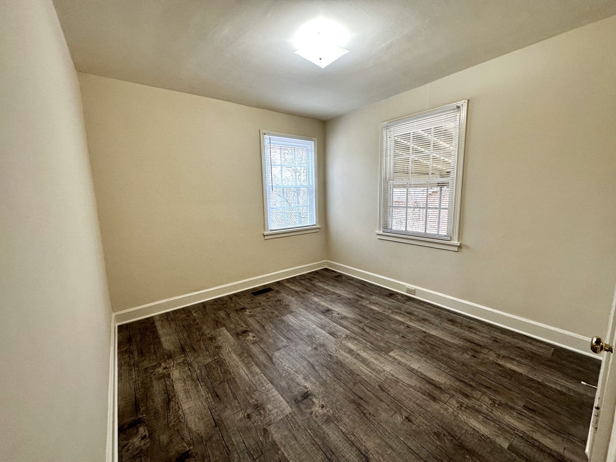 1227 Daniel Street Clarksville TN 37040