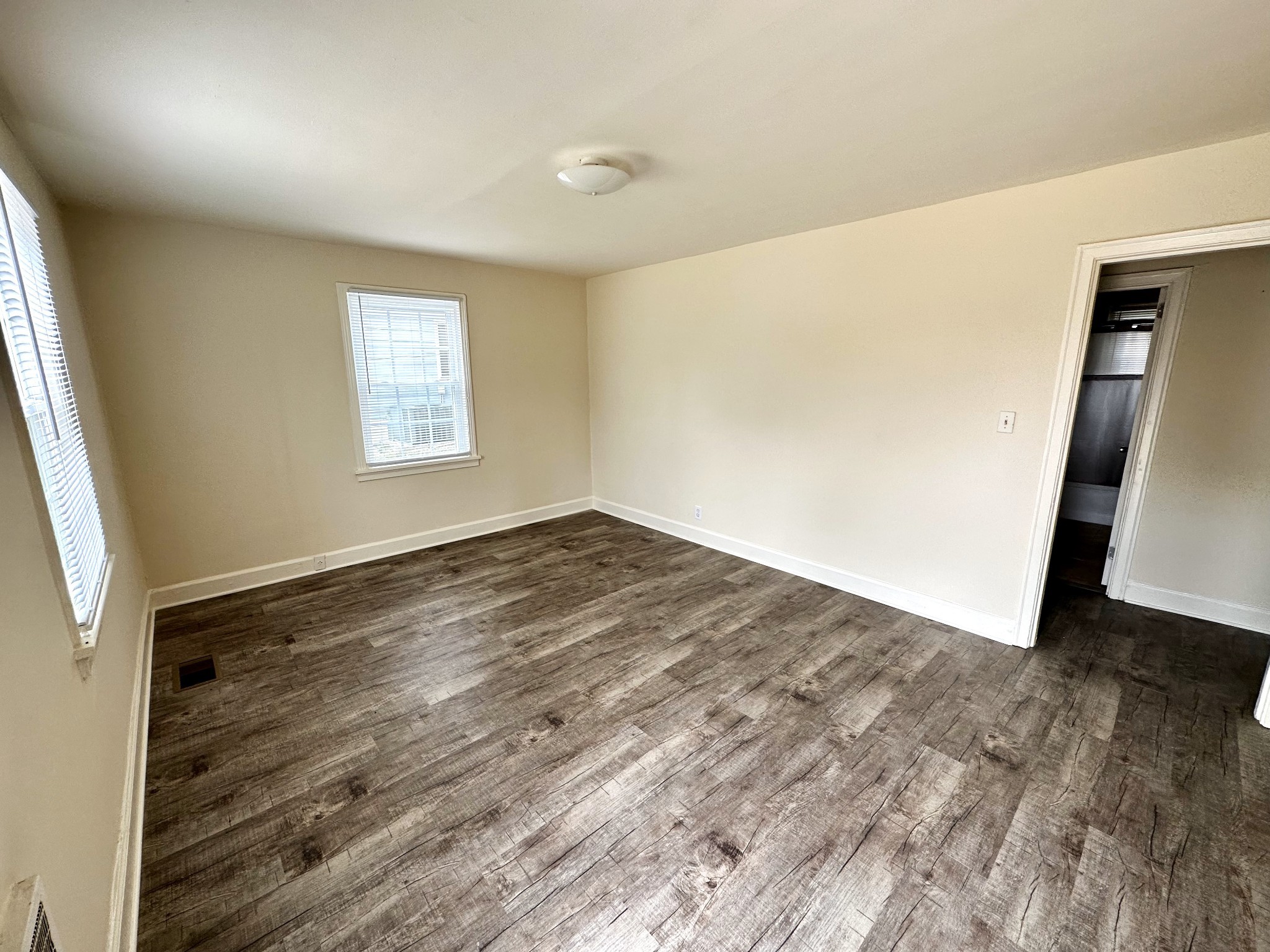 1227 Daniel Street Clarksville TN 37040