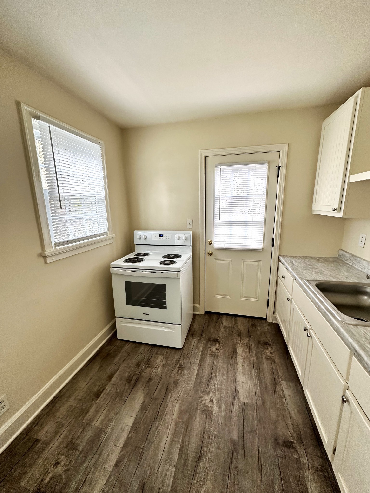 1227 Daniel Street Clarksville TN 37040