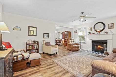 236 Old Columbia Road Dickson TN 37055