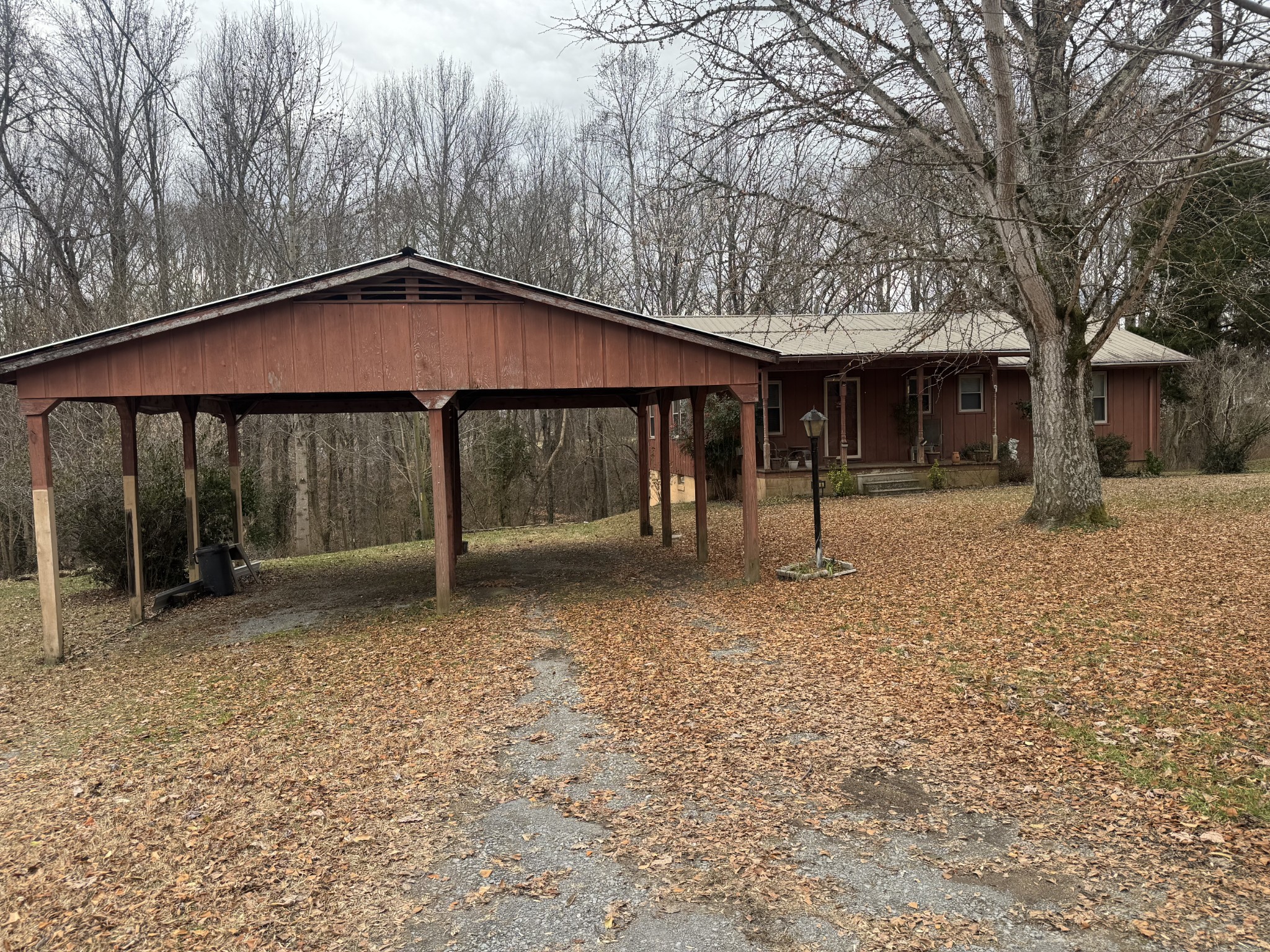 146 H Brown Lane Gainesboro TN 38562