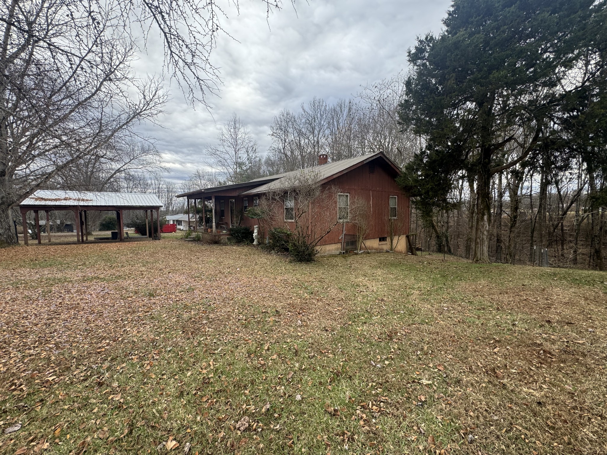 146 H Brown Lane Gainesboro TN 38562