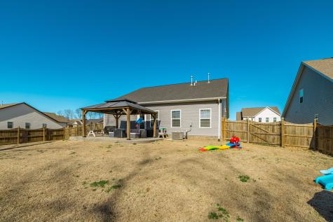 150 Crabourne Drive White House TN 37188