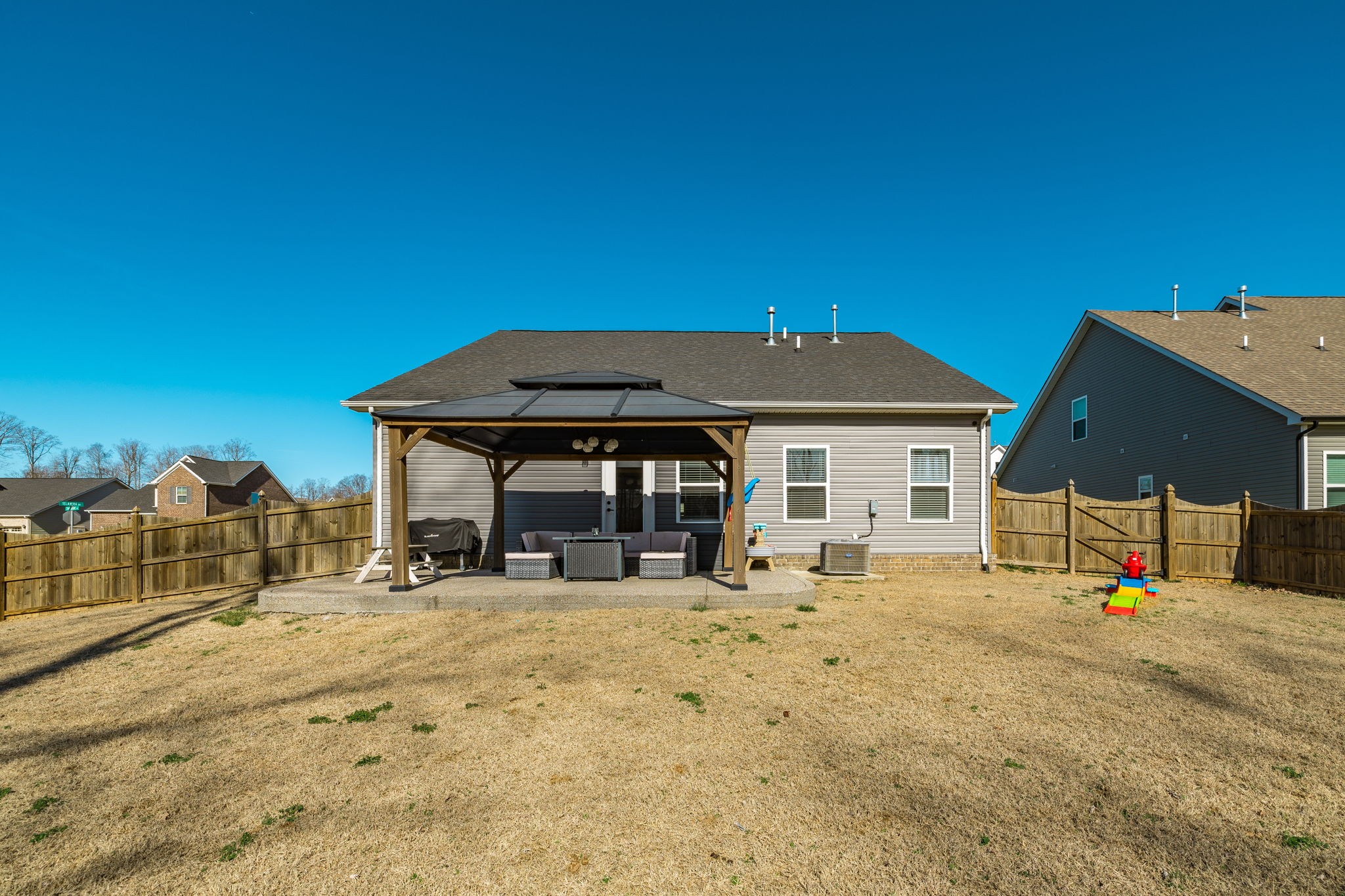 150 Crabourne Drive White House TN 37188