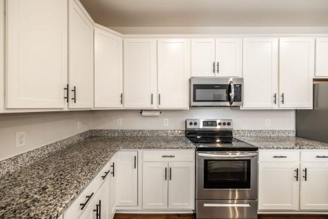 150 Crabourne Drive White House TN 37188