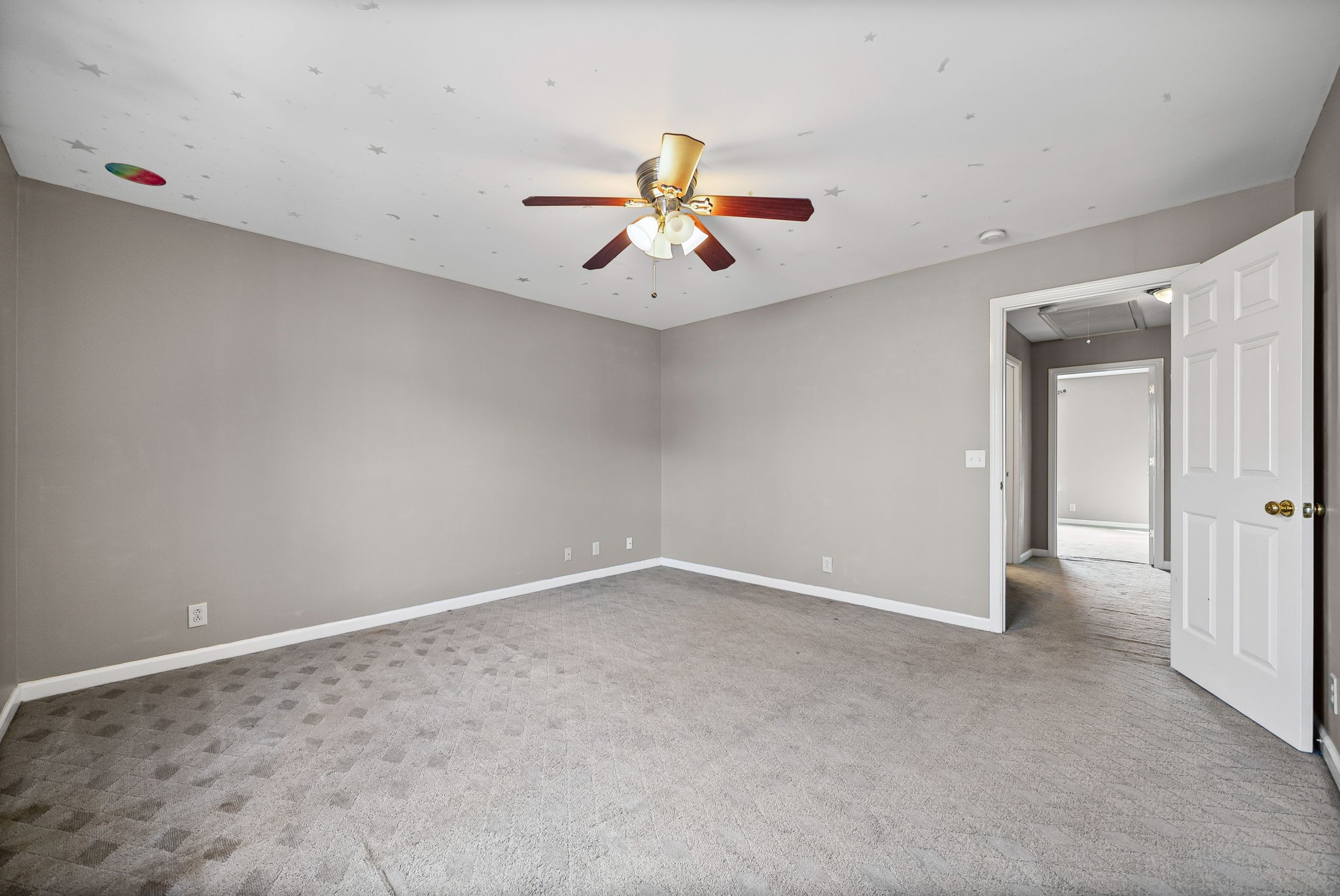 2121 Highway 12, S Ashland City TN 37015