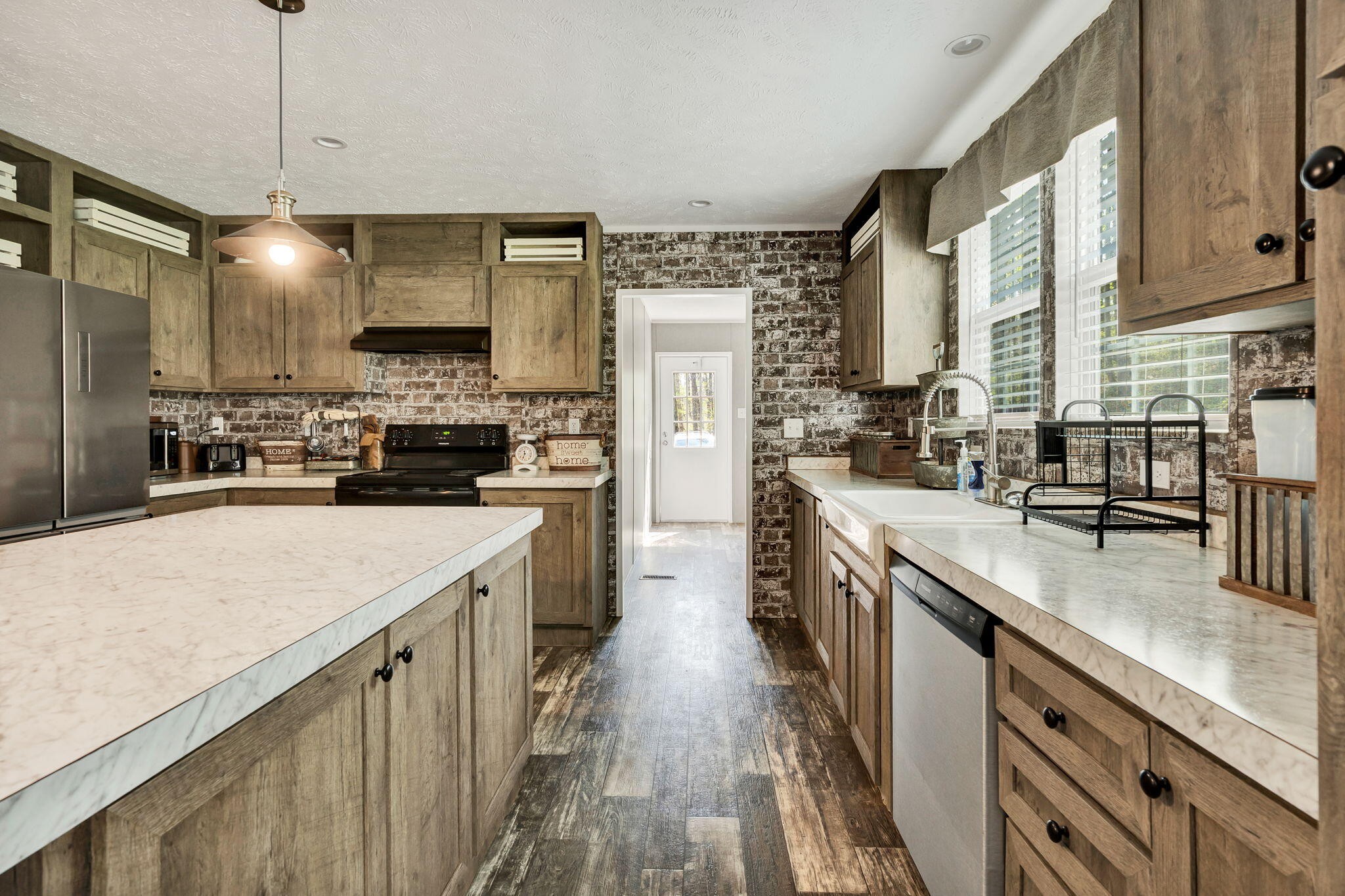146 County Road 3 Riceville TN 37370