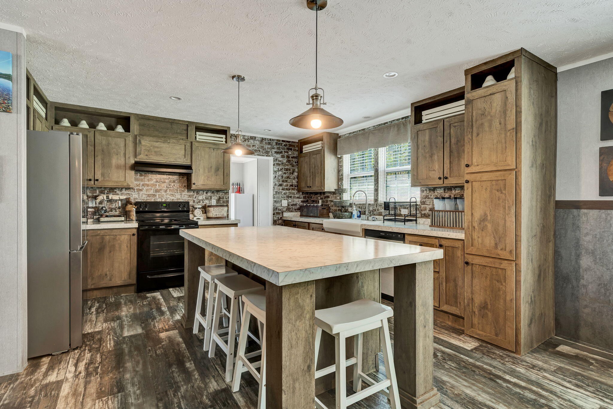 146 County Road 3 Riceville TN 37370