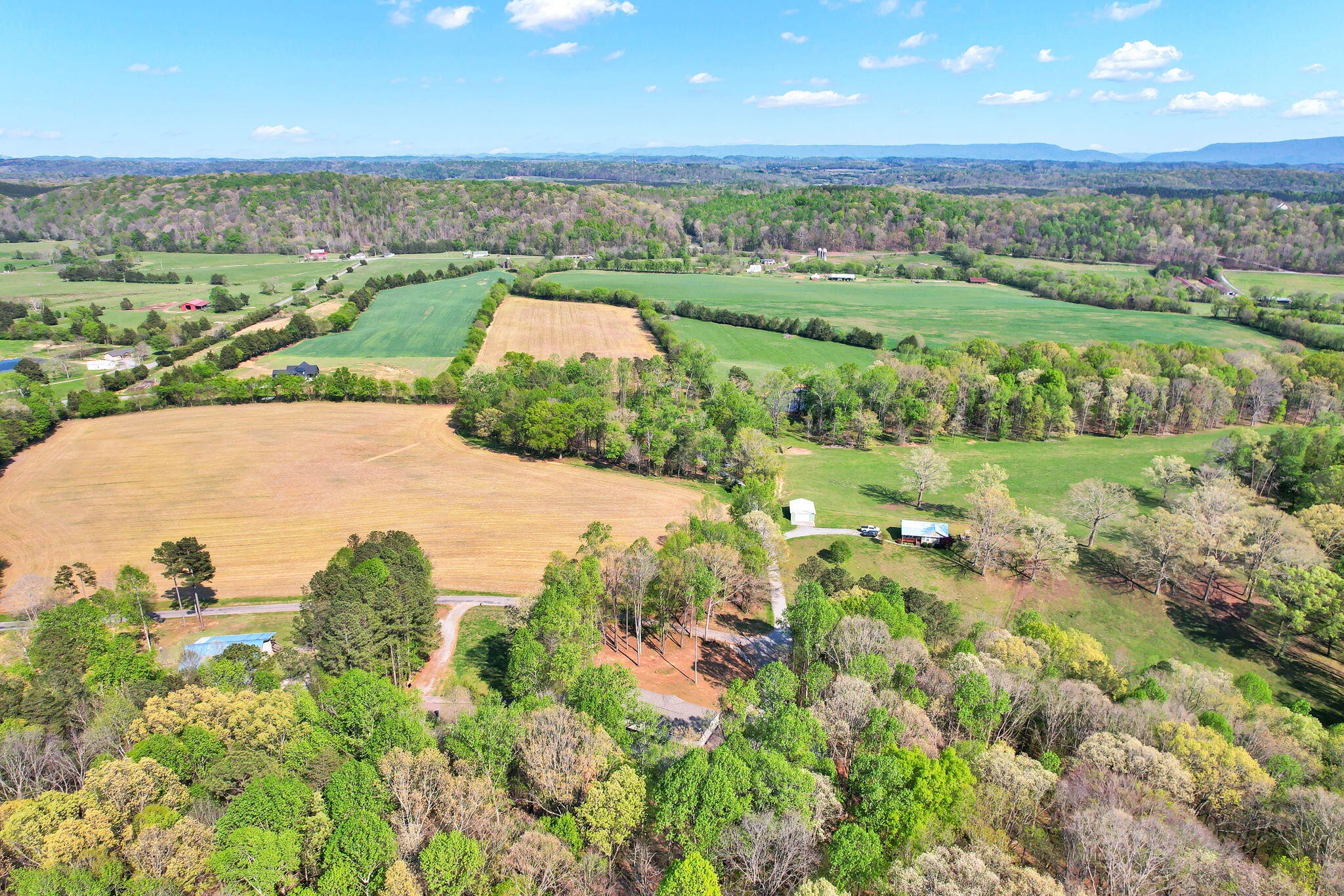 146 County Road 3 Riceville TN 37370
