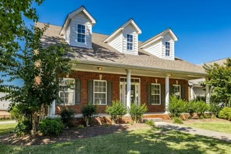 1033 Dunrobin Drive Franklin TN 37067