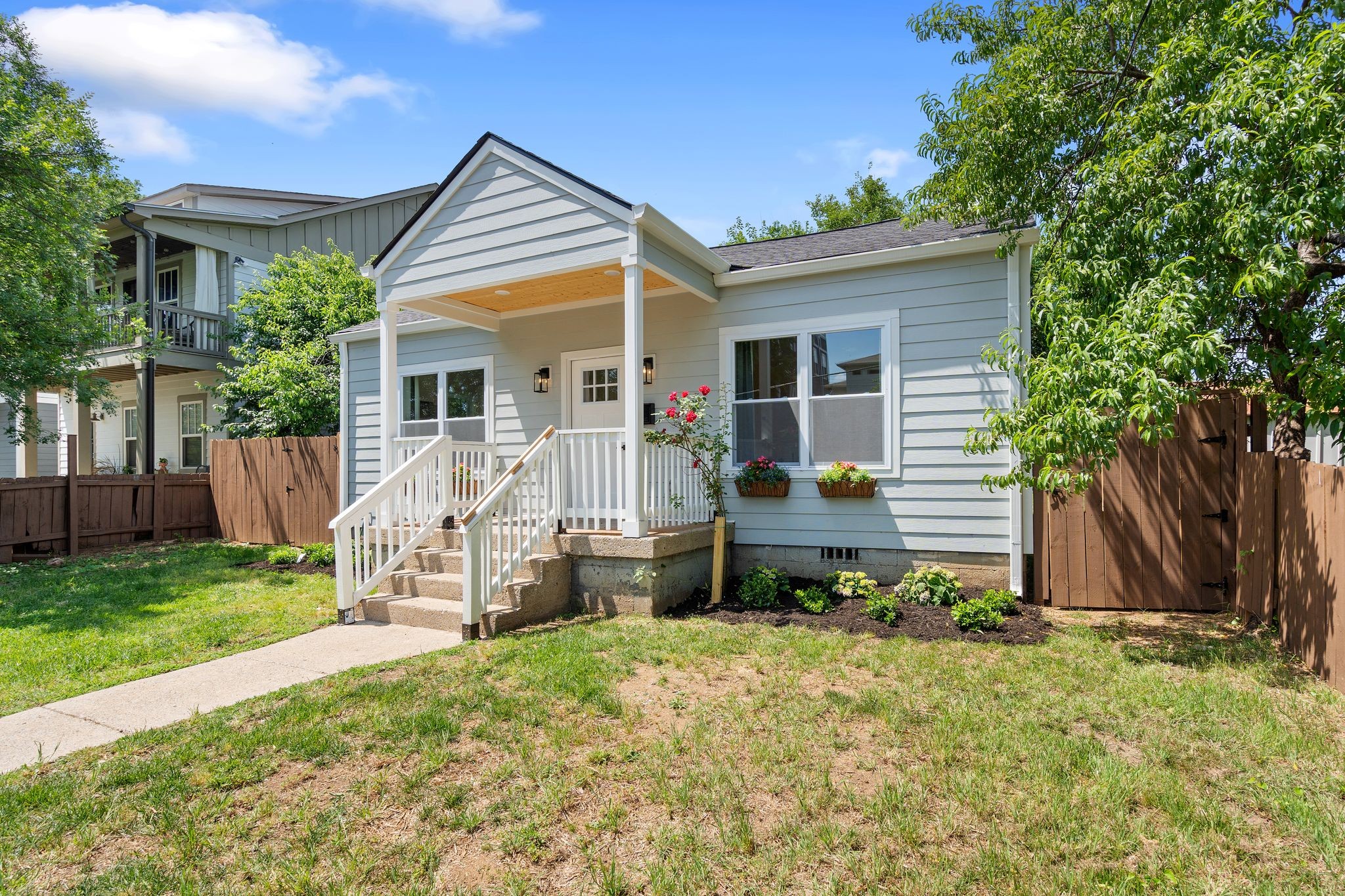 1815 7th Ave, N Nashville TN 37208