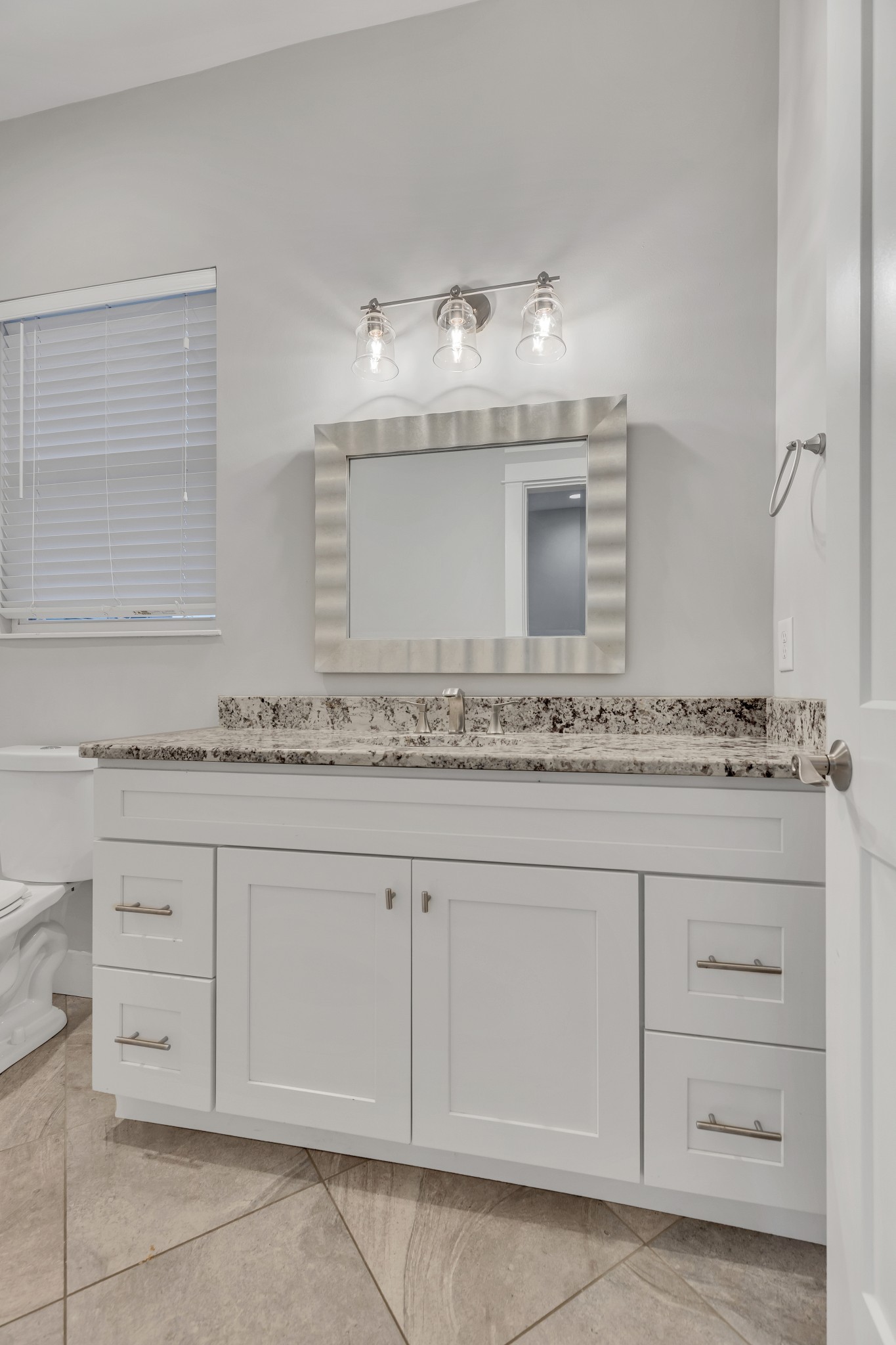 2402 Hyde Street Nashville TN 37208