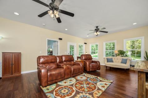702 John Windrow Road Eagleville TN 37060