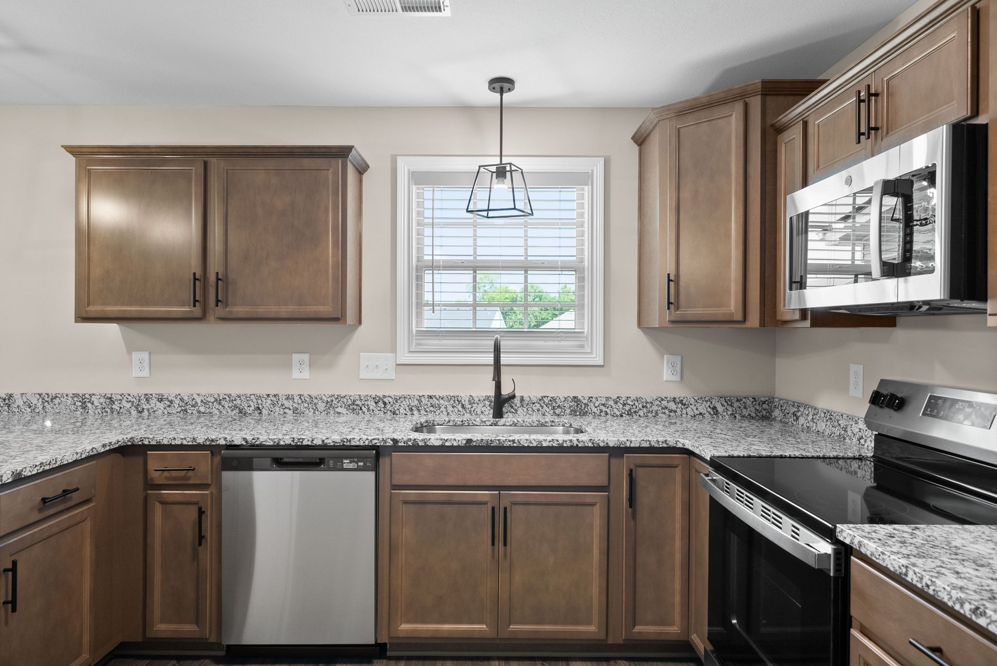 336 Cardinal Creek Clarksville TN 37040