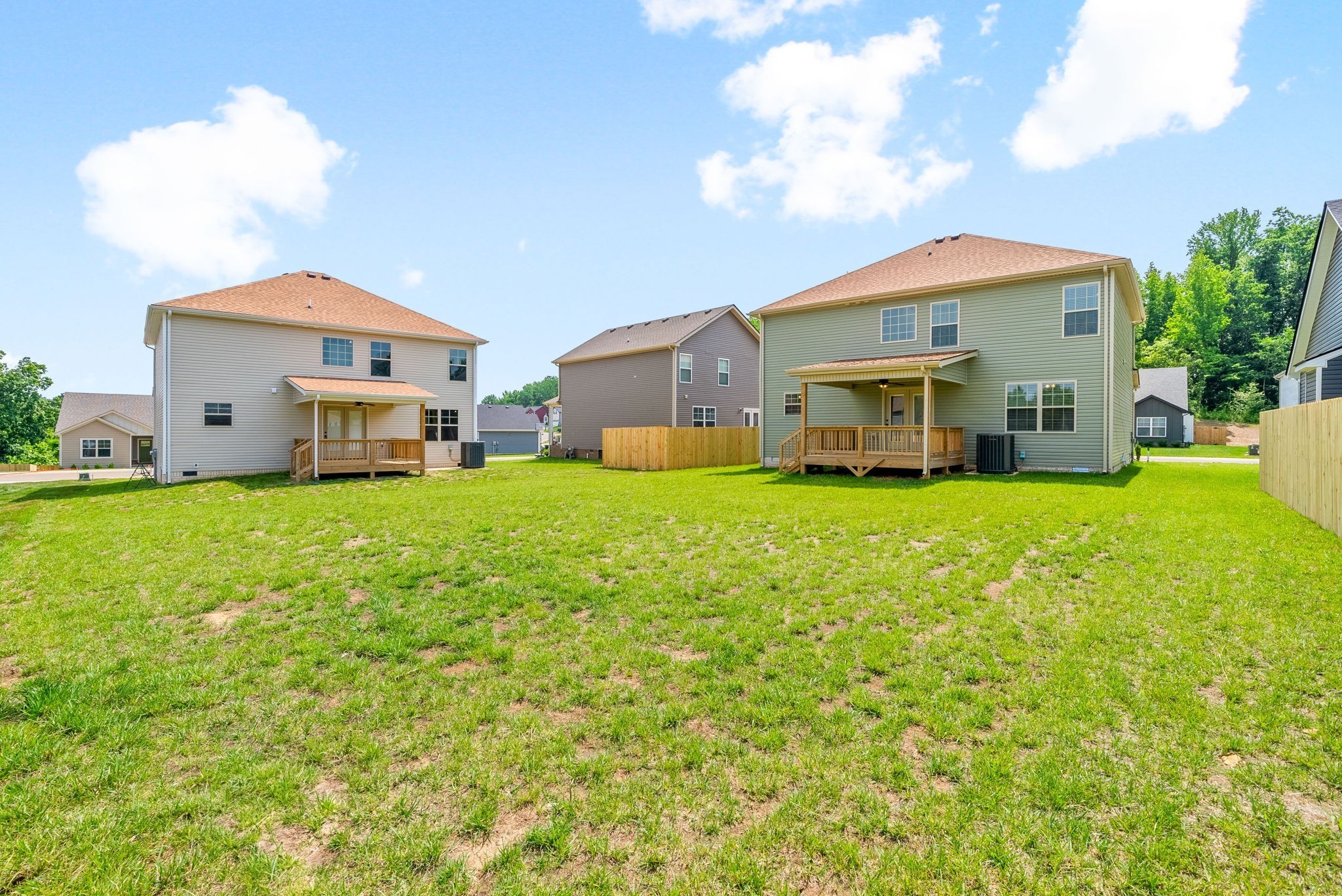 336 Cardinal Creek Clarksville TN 37040