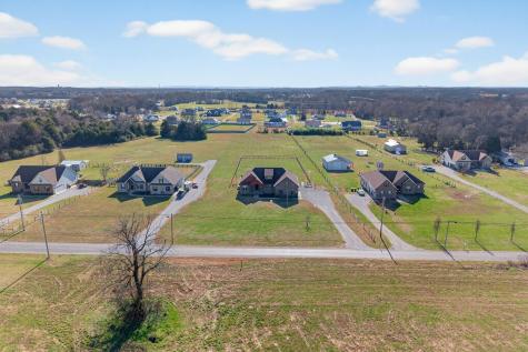 1347 Neil Road Chapel Hill TN 37034