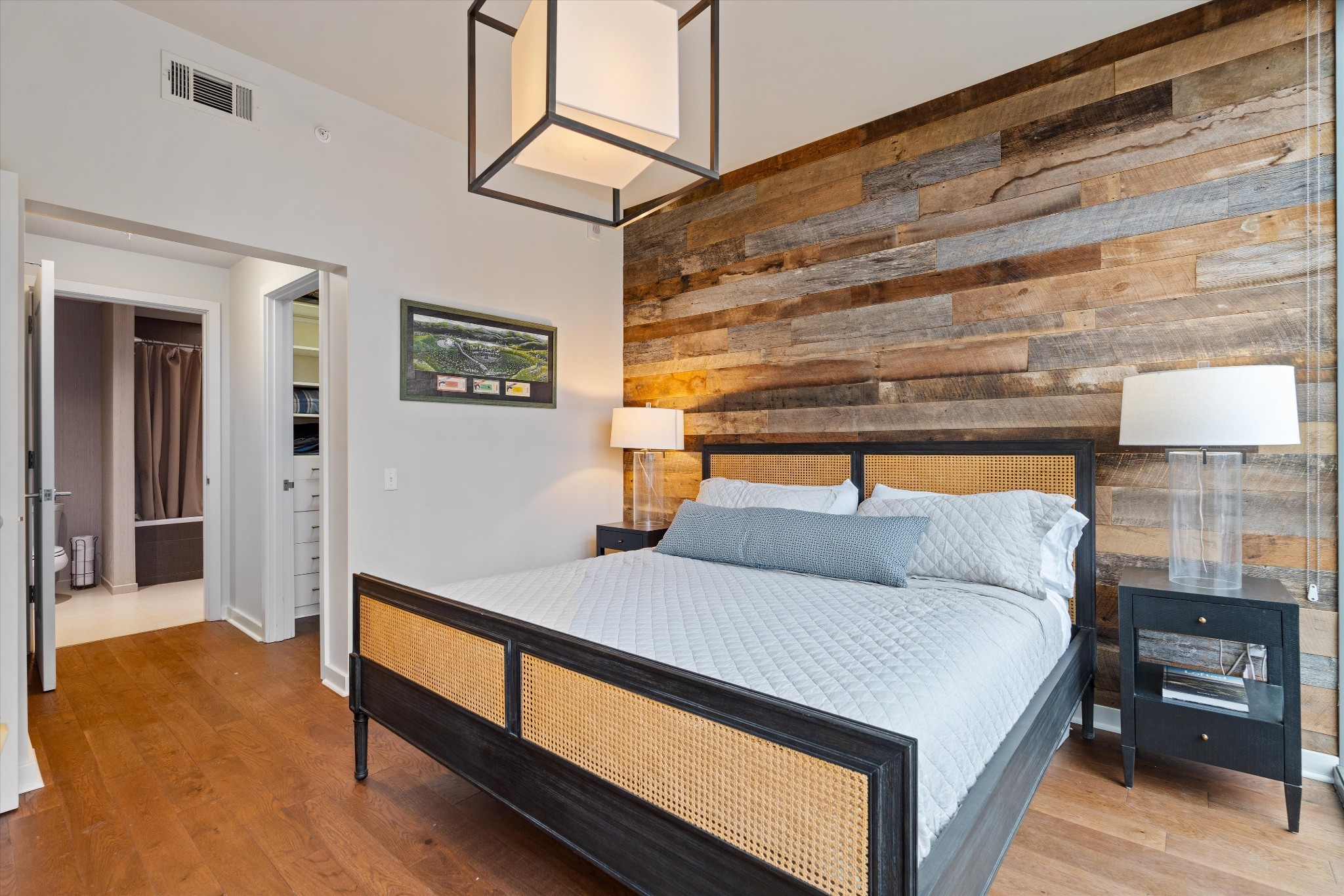 1212 Laurel Street Nashville TN 37203