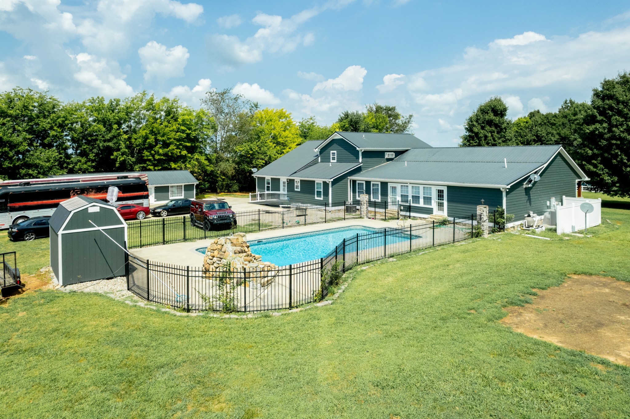 6931 Cowan Road Springfield TN 37172